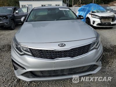 Piąte zdjęcie samochodu w środku: 2019 KIA OPTIMA LX VIN:5XXGT4L33KG326508 - miniatura