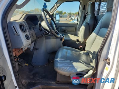Zdjęcie 7 z 12 samochodu: 2010 FORD ECONOL 250 DELIVERY VAN VIN:1FTNE2EW8ADA15890 - miniatura