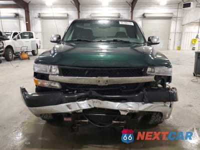 Piąte zdjęcie samochodu w środku: 2001 CHEVROLET SILVERADO K2500 HEAVY DUTY VIN:1GCHK29G51E173641 - miniatura