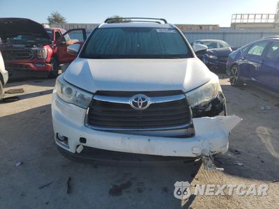 Piąte zdjęcie samochodu w środku: 2015 TOYOTA HIGHLANDER LIMITED VIN:5TDYKRFH6FS045416 - miniatura