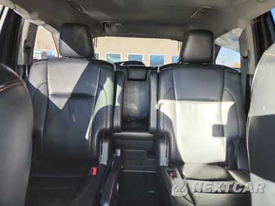 Zdjęcie 10 z 15 samochodu: 2019 TOYOTA HIGHLANDER SE VIN:5TDJZRFH8KS740665 - miniatura