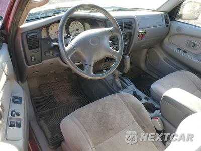 Zdjęcie 8 z 12 samochodu: 2002 TOYOTA TACOMA XTRACAB VIN:5TEWN72N92Z115745 - miniatura