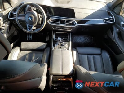 Zdjęcie 8 z 13 samochodu: 2019 BMW X7 XDRIVE40I VIN:5UXCW2C58KL082896 - miniatura