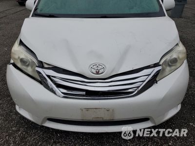 Zdjęcie 12 z 13 samochodu: 2011 TOYOTA SIENNA XLE VIN:5TDYK3DC0BS110162 - miniatura