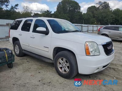 Czwarte zdjęcie samochodu z boku: 2013 GMC YUKON SLT VIN:1GKS2CE05DR134232 - miniatura