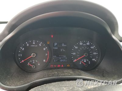 Zdjęcie 9 z 12 samochodu: 2020 KIA RIO LX VIN:3KPA24AD4LE309652 - miniatura