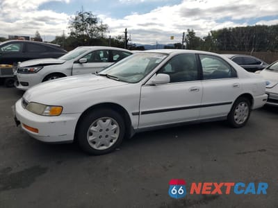 1997 HONDA ACCORD LX 1HGCD5636VA093013 - główne zdjęcie licytacji z USA - miniatura