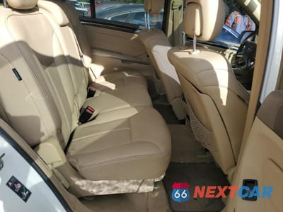 Zdjęcie 10 z 12 samochodu: 2010 MERCEDES-BENZ GL 350 BLUETEC VIN:4JGBF2FE4AA582472 - miniatura