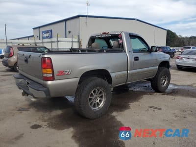 Trzecie zdjęcie samochodu z tyłu: 1999 CHEVROLET SILVERADO K1500 VIN:1GCEK14T0XZ118288 - miniatura