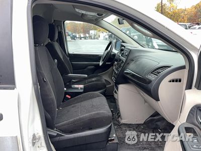 Piąte zdjęcie samochodu w środku: 2013 RAM TRADESMAN VIN:2C4JRGAG3DR658597 - miniatura