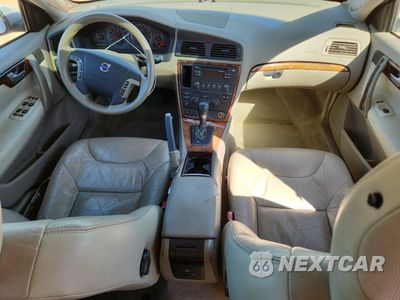 Zdjęcie 8 z 14 samochodu: 2006 VOLVO V70 2.5T VIN:YV1SW592662555227 - miniatura