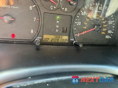 Zdjęcie 8 z 15 samochodu: 2005 HYUNDAI SONATA GLS VIN:KMHWF35H95A106663 - miniatura