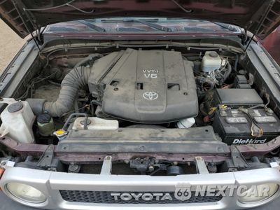 Zdjęcie 12 z 15 samochodu: 2007 TOYOTA FJ CRUISER VIN:JTEBU11F870096231 - miniatura