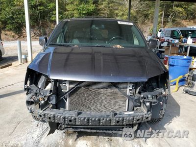 Piąte zdjęcie samochodu w środku: 2019 DODGE GRAND CARAVAN GT VIN:2C4RDGEG4KR750312 - miniatura