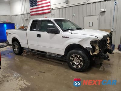 Czwarte zdjęcie samochodu z boku: 2014 FORD F150 SUPER CAB VIN:1FTEX1EM5EKE26930 - miniatura