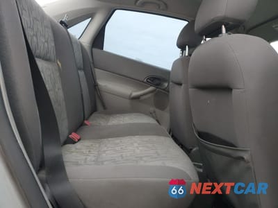 Zdjęcie 10 z 15 samochodu: 2005 FORD FOCUS ZX4 VIN:1FAFP34N85W150025 - miniatura