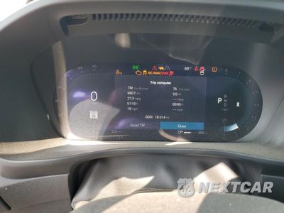 Zdjęcie 9 z 16 samochodu: 2025 VOLVO XC40 CORE VIN:YV4L12UJ6S2473169 - miniatura