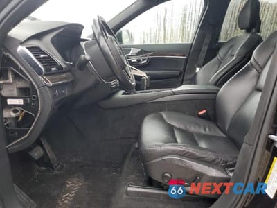 Zdjęcie 7 z 12 samochodu: 2018 VOLVO XC90 T6 VIN:YV4A22PK7J1216180 - miniatura