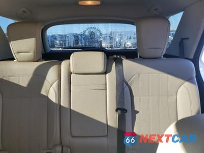Zdjęcie 10 z 14 samochodu: 2016 MERCEDES-BENZ GLE 350 VIN:4JGDA5JB3GA795895 - miniatura