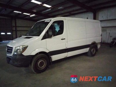 2015 MERCEDES-BENZ SPRINTER 2500 WD3PE7CC6FP147206 - główne zdjęcie licytacji z USA - miniatura