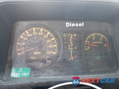 Zdjęcie 9 z 12 samochodu: 2007 ISUZU NPR VIN:JALC4B16967017510 - miniatura