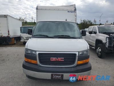 Piąte zdjęcie samochodu w środku: 2023 GMC SAVANA UTILITY / SERVICE VAN VIN:1GD07RFP5P1122034 - miniatura