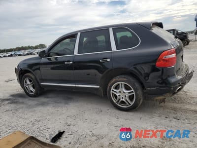 Drugie zdjęcie samochodu z przodu: 2010 PORSCHE CAYENNE VIN:WP1AA2AP1ALA05098 - miniatura