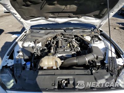 Zdjęcie 11 z 13 samochodu: 2021 FORD MUSTANG VIN:1FATP8UH1M5121657 - miniatura