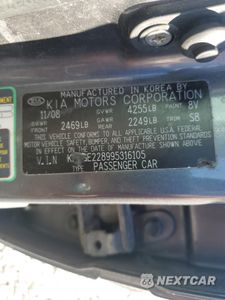 Zdjęcie 12 z 13 samochodu: 2009 KIA OPTIMA LX VIN:KNAGE228995316105 - miniatura