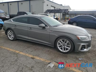 Czwarte zdjęcie samochodu z boku: 2023 AUDI A5 PREMIUM PLUS 45 VIN:WAUFACF59PA044267 - miniatura