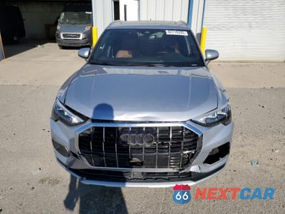Piąte zdjęcie samochodu w środku: 2022 AUDI Q3 PREMIUM 40 VIN:WA1AUCF38N1001937 - miniatura