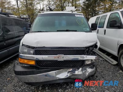 Piąte zdjęcie samochodu w środku: 2021 CHEVROLET EXPRESS G2500 - CARGO VAN *** PRIOR FLEET *** VIN:1GCWGAF77M1309822 - miniatura