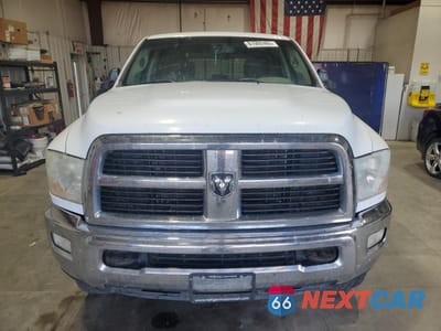 Piąte zdjęcie samochodu w środku: 2011 DODGE RAM 2500 VIN:3D7TT2CT8BG608679 - miniatura