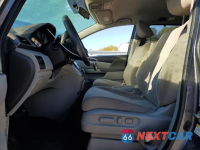 Zdjęcie 7 z 13 samochodu: 2015 HONDA ODYSSEY EX VIN:5FNRL5H42FB043512 - miniatura