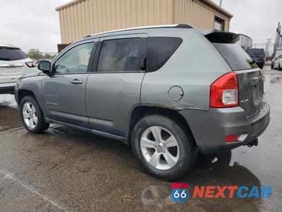 Drugie zdjęcie samochodu z przodu: 2012 JEEP COMPASS SPORT VIN:1C4NJDBB3CD523017 - miniatura