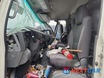 Zdjęcie 7 z 12 samochodu: 2014 ISUZU NRR VIN:JALE5W165E7300403 - miniatura