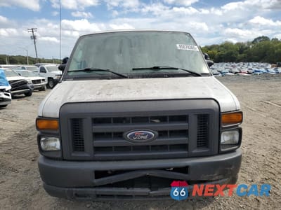 Piąte zdjęcie samochodu w środku: 2014 FORD ECONOLINE E150 VAN VIN:1FTNE1EW3EDA18504 - miniatura