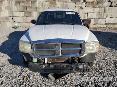 Piąte zdjęcie samochodu w środku: 2005 DODGE DAKOTA SLT VIN:1D7HW42K35S187811 - miniatura