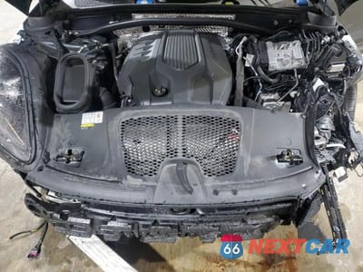 Zdjęcie 11 z 12 samochodu: 2023 PORSCHE MACAN BASE VIN:WP1AA2A58PLB06498 - miniatura