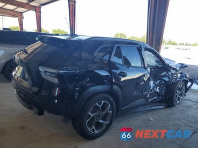 Trzecie zdjęcie samochodu z tyłu: 2026 CHEVROLET TRAX 1LT VIN:KL77LHEP4TC007186 - miniatura