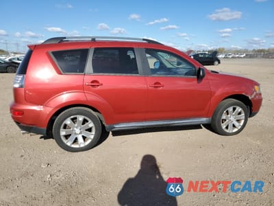 Trzecie zdjęcie samochodu z tyłu: 2013 MITSUBISHI OUTLANDER SE VIN:JA4AS3AW2DU011318 - miniatura