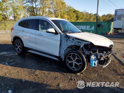 Czwarte zdjęcie samochodu z boku: 2018 BMW X1 XDRIVE28I VIN:WBXHT3C30J5L30973 - miniatura