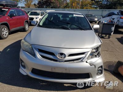 Piąte zdjęcie samochodu w środku: 2013 TOYOTA COROLLA BASE VIN:2T1BU4EE2DC983946 - miniatura
