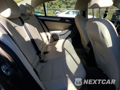 Zdjęcie 10 z 14 samochodu: 2011 VOLKSWAGEN JETTA SEL VIN:3VWLZ7AJ0BM335677 - miniatura