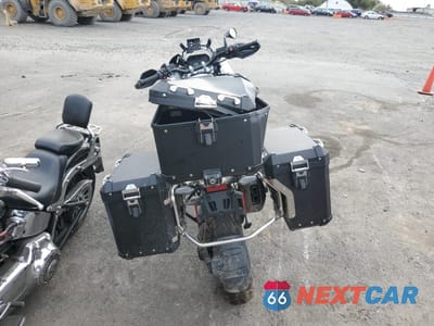 Czwarte zdjęcie samochodu z boku: 2022 BMW R 1250 GS ADVENTURE VIN:WB10M1309N6G04446 - miniatura
