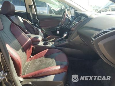 Zdjęcie 7 z 12 samochodu: 2013 FORD FOCUS TITANIUM VIN:1FADP3N22DL116433 - miniatura