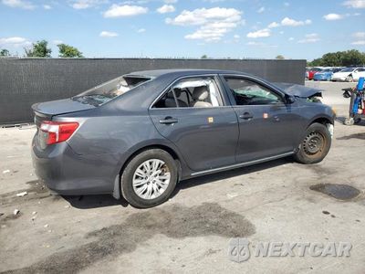 Trzecie zdjęcie samochodu z tyłu: 2012 TOYOTA CAMRY BASE VIN:4T1BF1FK6CU004522 - miniatura