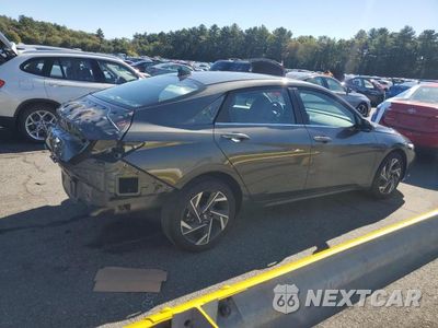Trzecie zdjęcie samochodu z tyłu: 2024 HYUNDAI ELANTRA SEL VIN:KMHLS4DG5RU809212 - miniatura