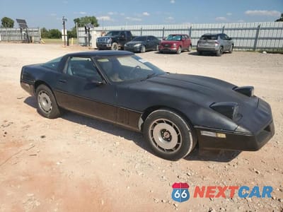 Czwarte zdjęcie samochodu z boku: 1985 CHEVROLET CORVETTE VIN:1G1YY0781F5133491 - miniatura