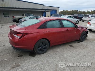 Trzecie zdjęcie samochodu z tyłu: 2023 HYUNDAI ELANTRA SEL VIN:KMHLM4AG7PU425136 - miniatura